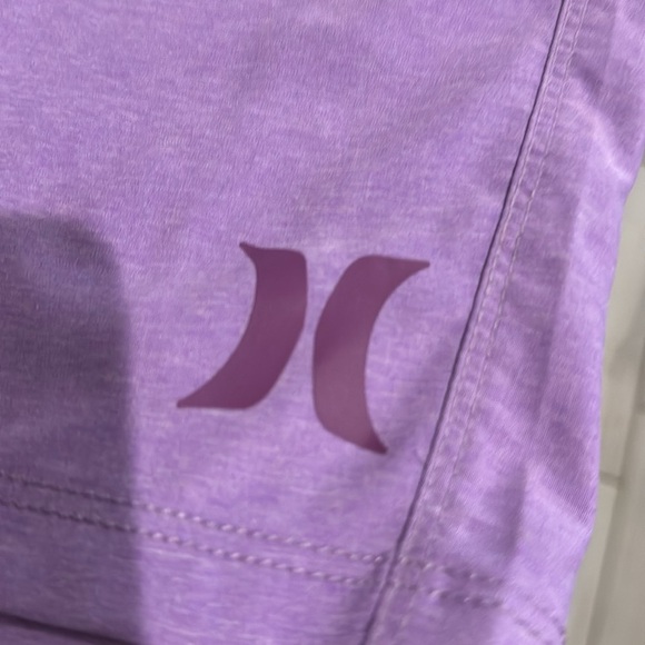 Hurley Men's Purple board Shorts - Picture 2 of 6